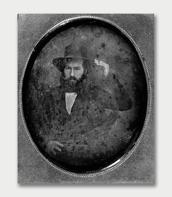 Framing Canada – Photographic Collections