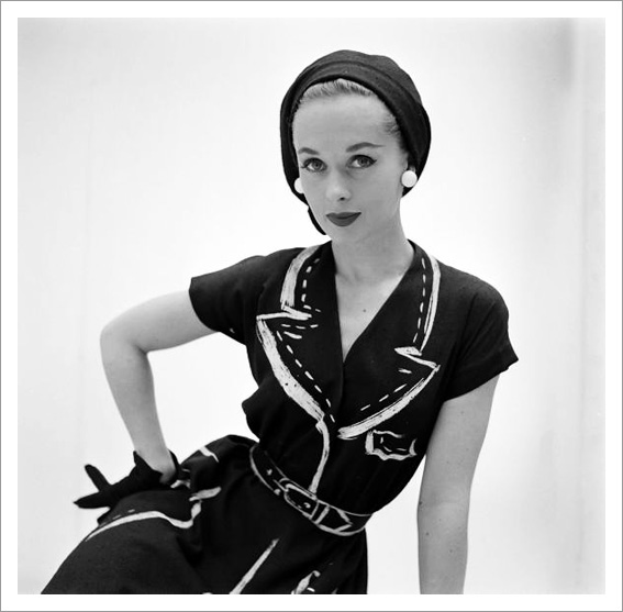 Gordon Parks – Painted Hermes Dresses, 1952