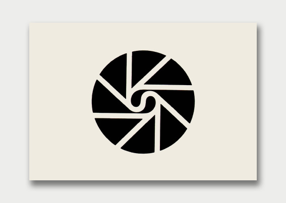 Logo Collection – Graphis Annual 57/58