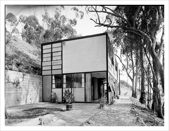 Photo Essay – Eames House, 1950